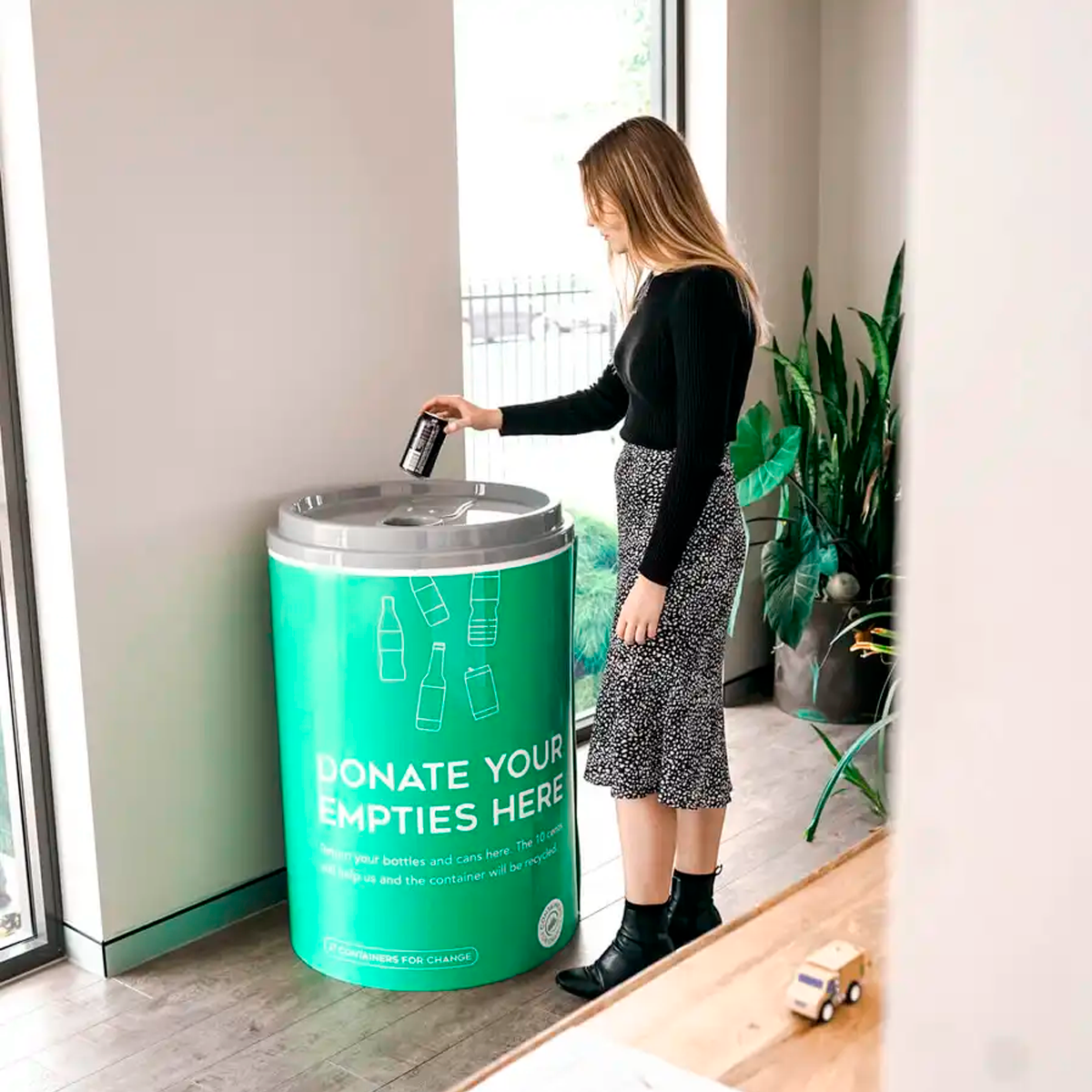 Recycling Can Bin